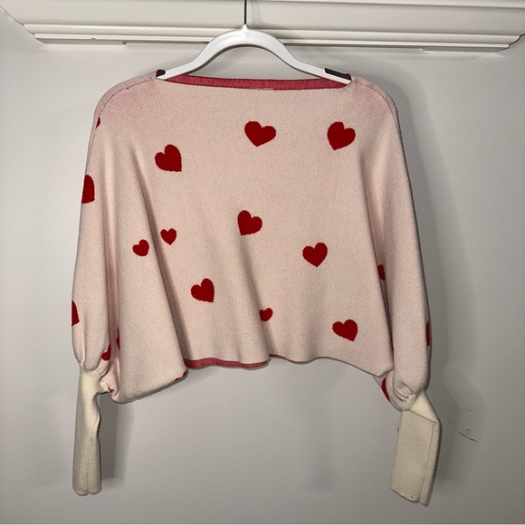 Shoe Dazzle Sweaters - Shoedazzle balloon sleeve crop heart sweater